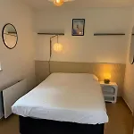 Chateau D'acotz - Avec Piscine A 300m Des Plages & Ocean 3*