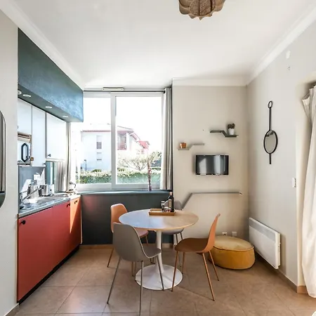 شقة فندقية Chateau D'acotz - Avec Piscine A 300m Des Plages & Ocean