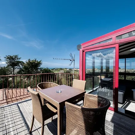 Aparthotel Chateau D'acotz - Avec Piscine A 600m Des Plages & Ocean Saint-Jean-de-Luz