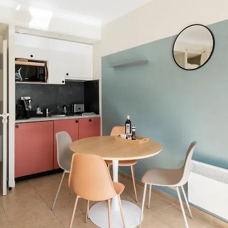 Chateau D'acotz - Avec Piscine A 300m Des Plages & Ocean Aparthotel