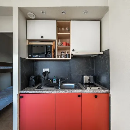 Chateau D'acotz - Avec Piscine A 300m Des Plages & Ocean 3* Saint-Jean-de-Luz