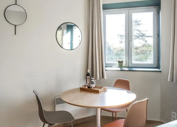 Chateau D'acotz - Avec Piscine A 300m Des Plages & Ocean מלון דירות